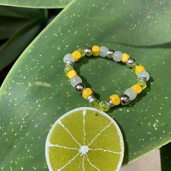 Mystery Kandi Bundle - Picture 5 of 7